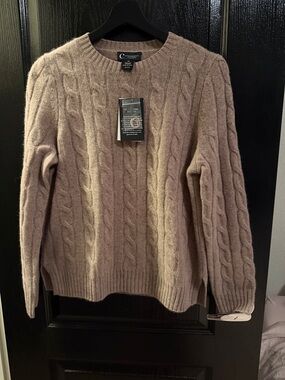 C by Bloomingdale’s Cashmere Sweater NWT XS